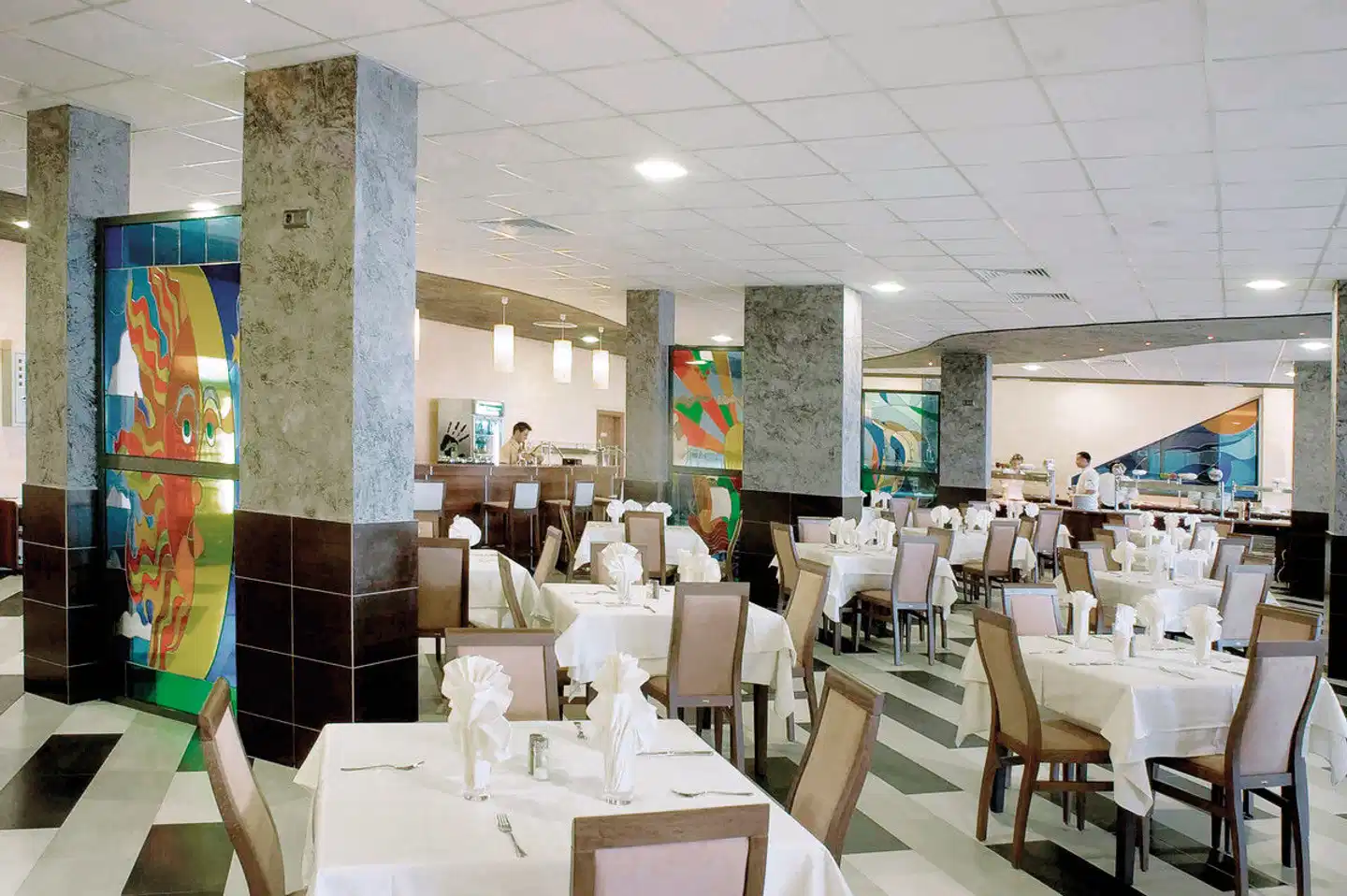 Glarus Beach Restaurant