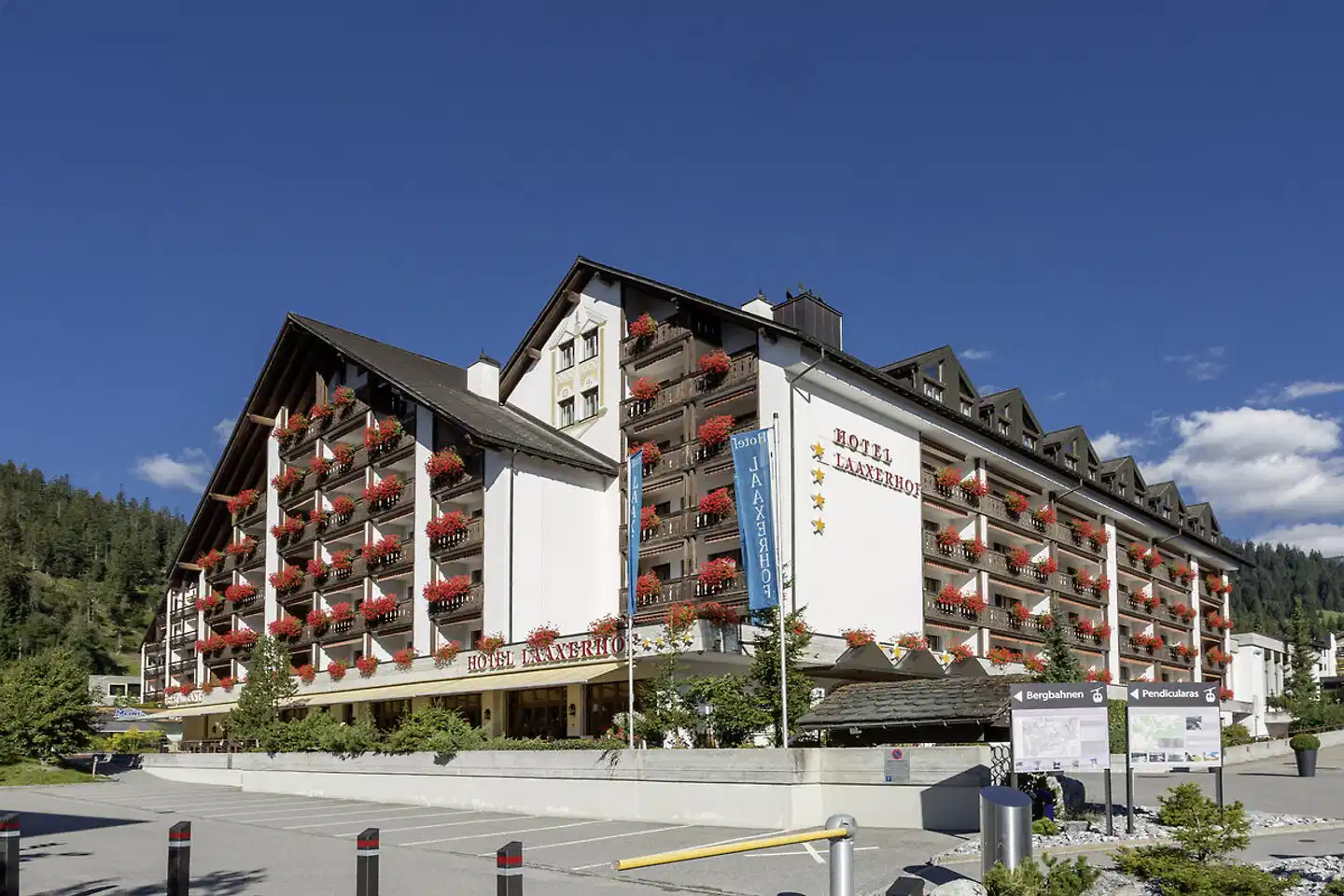 Laaxerhof Aussenansicht