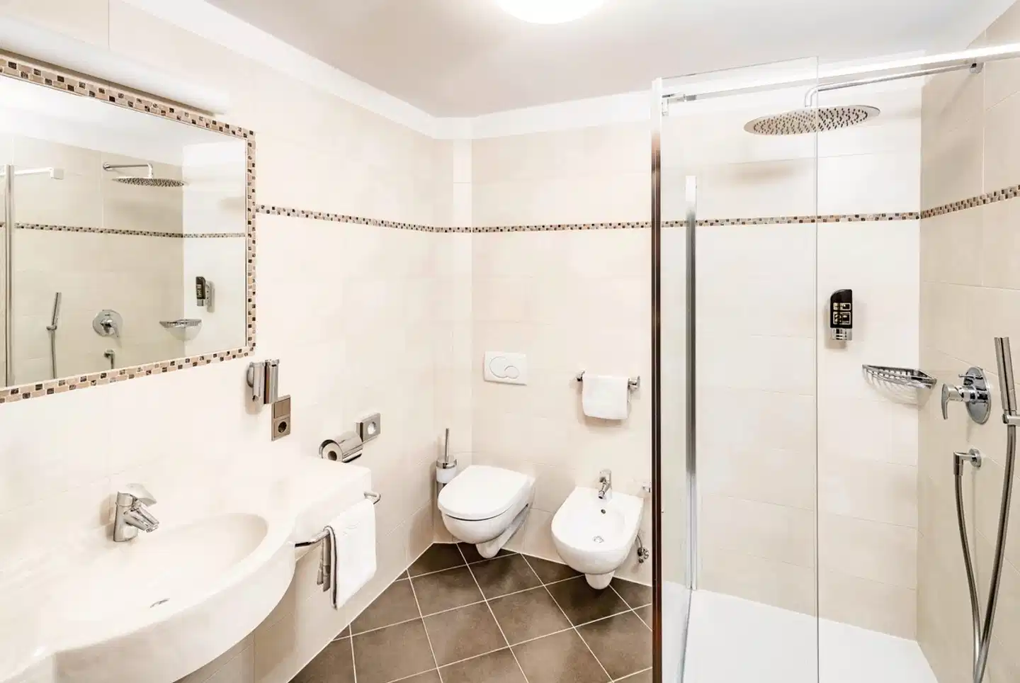 Schneeberg Family Spa Resort Badezimmer