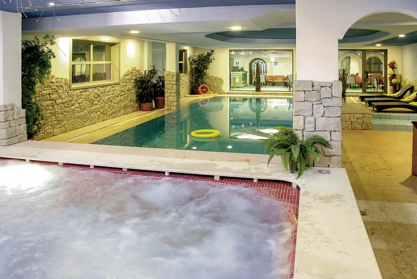 Park Hotel & Club Rubino Hallenbad