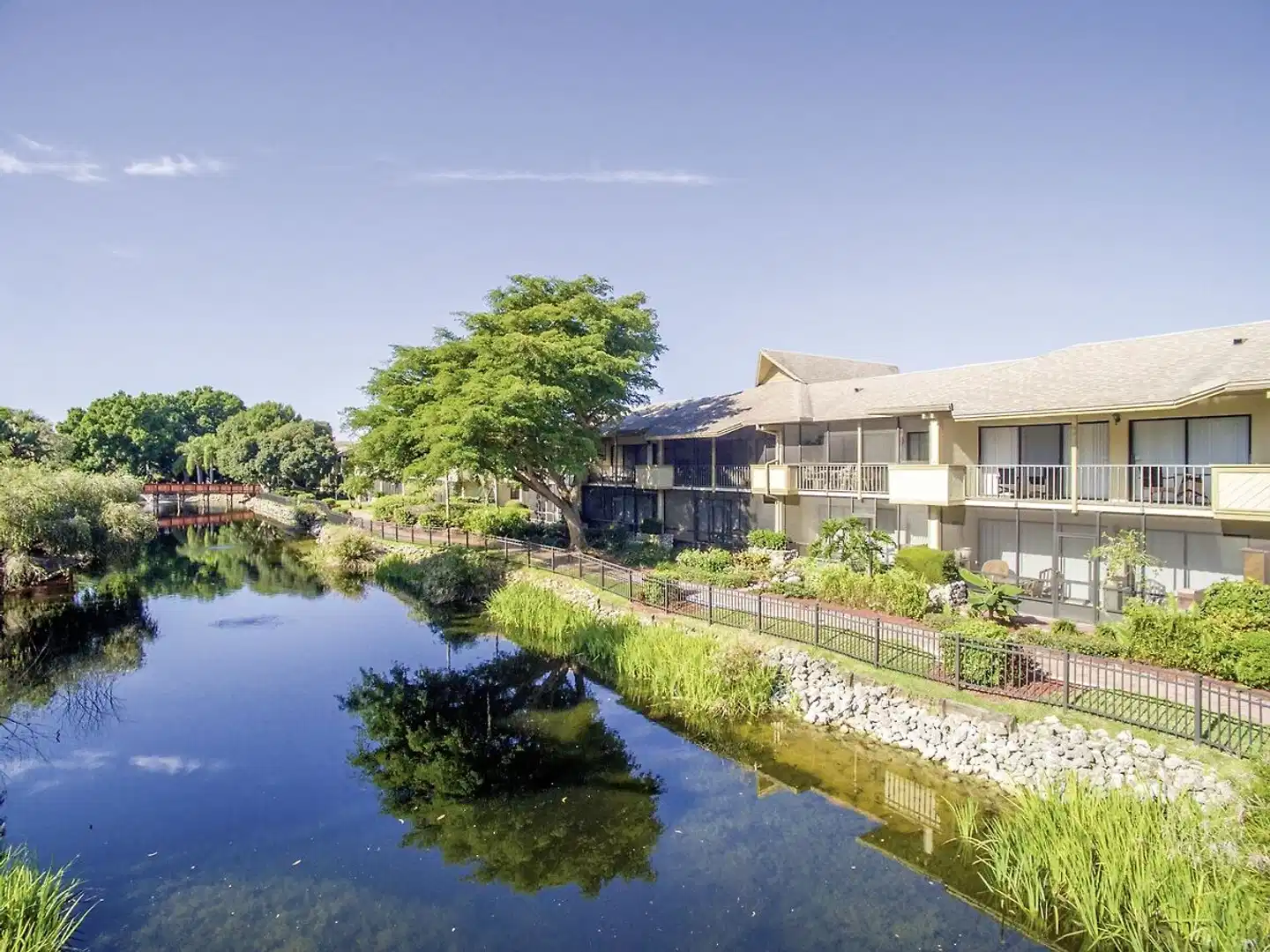 Park Shore Resort Aussenansicht