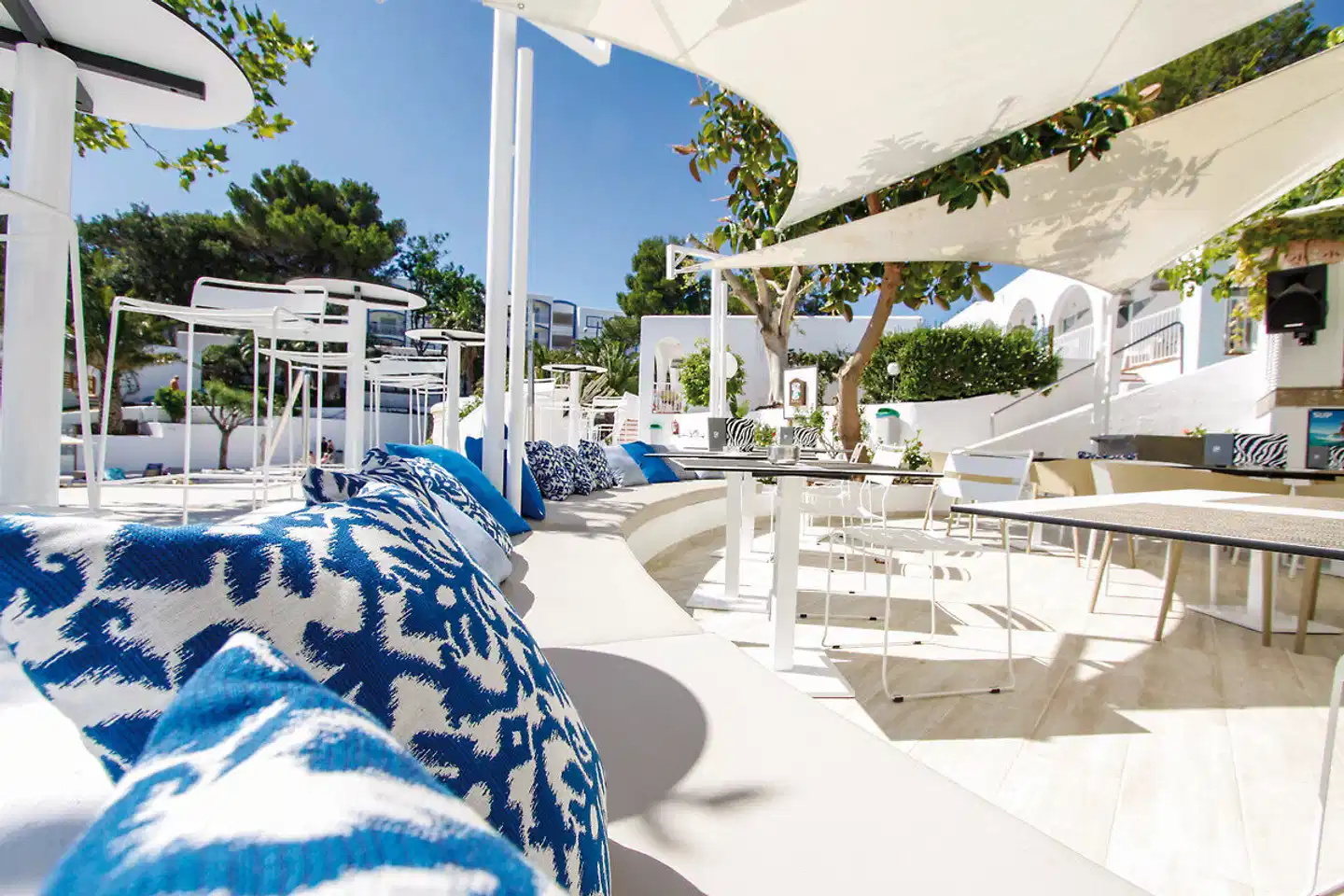 BG Portinatx Beach Club Terrasse