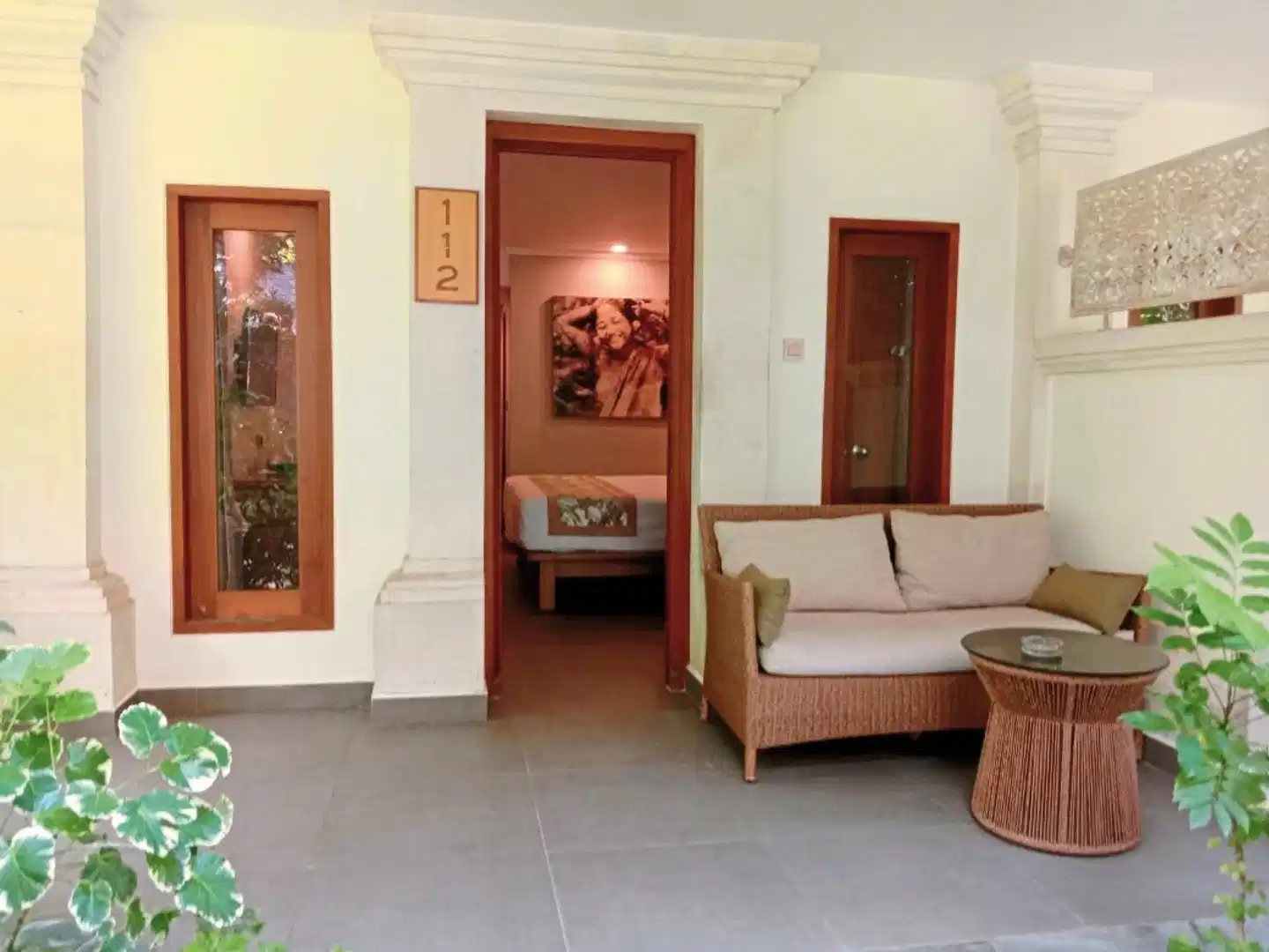 Puri Raja Hotel Legian Bali Lobby