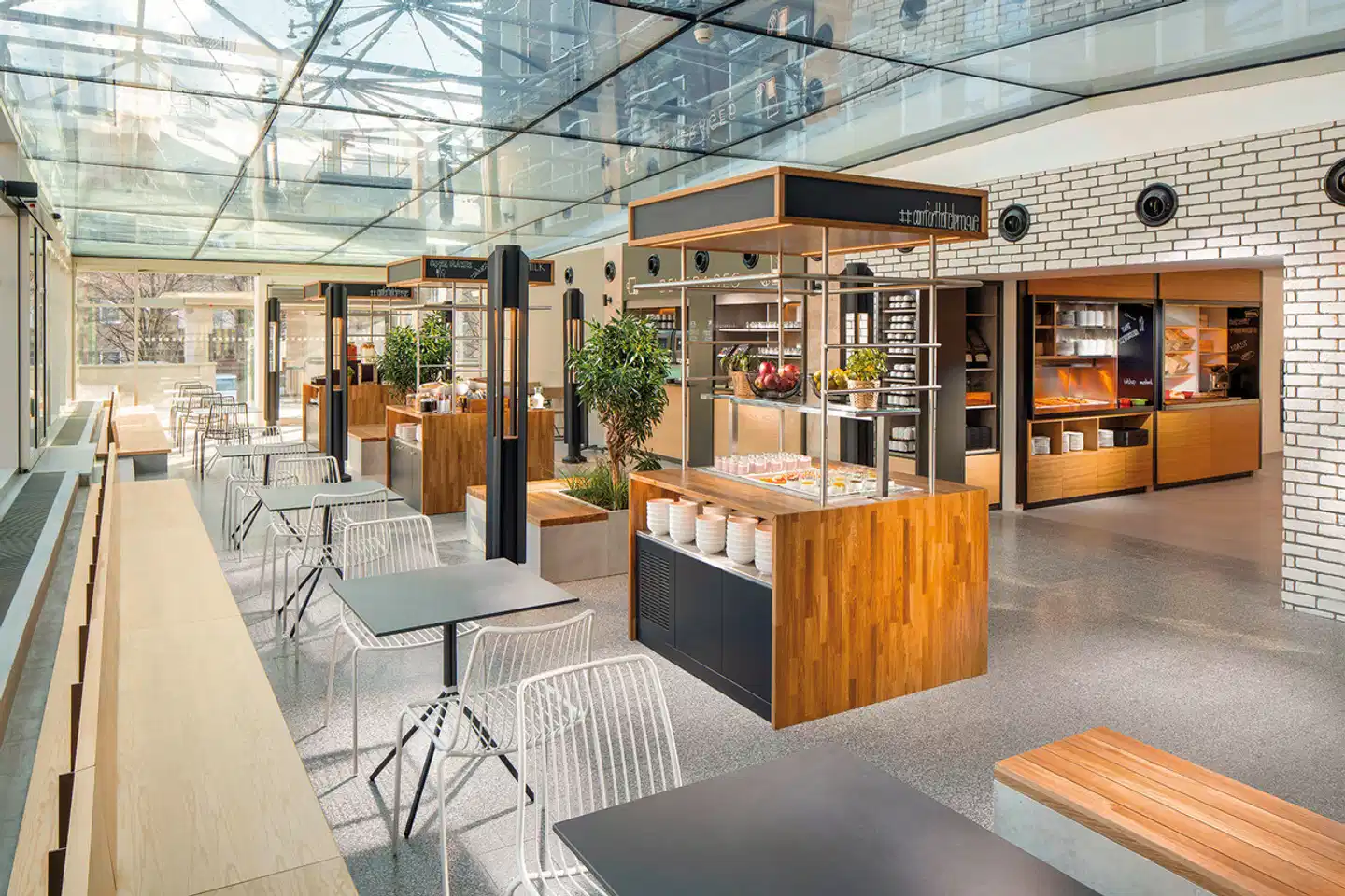 Comfort Hotel Prague City East Lobby