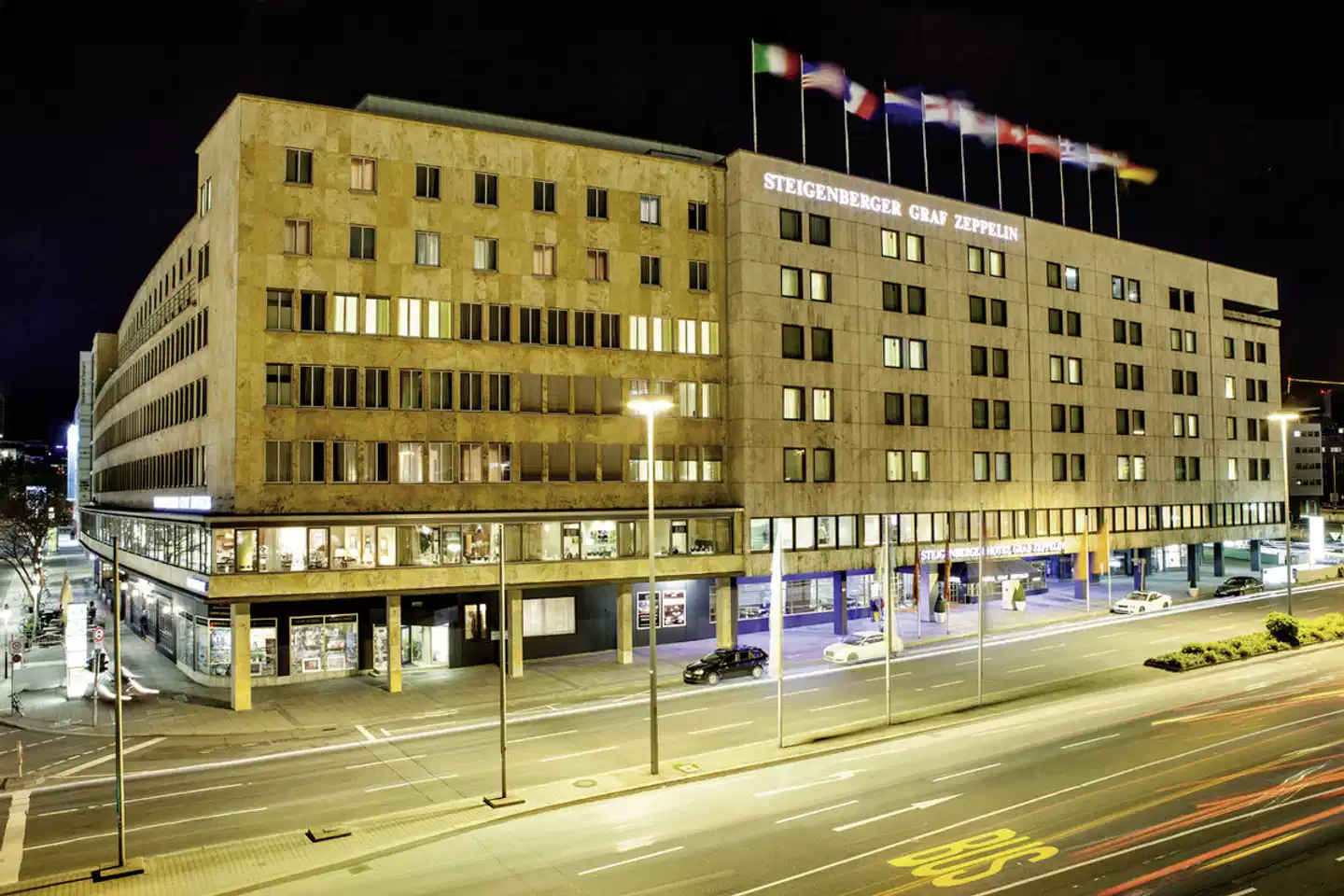Steigenberger Graf Zeppelin Aussenansicht