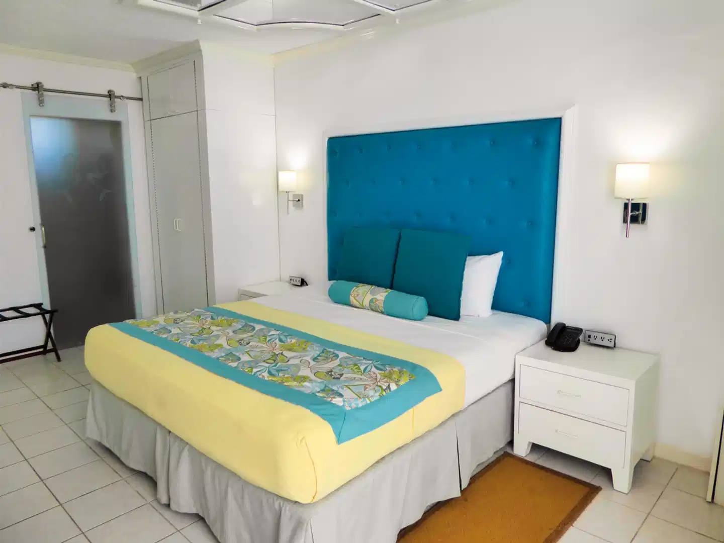 Hedonism II Wohnbeispiel