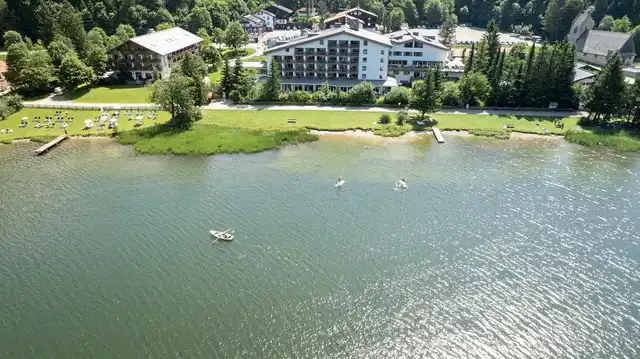Arabella Alpenhotel am Spitzingsee Aussenansicht
