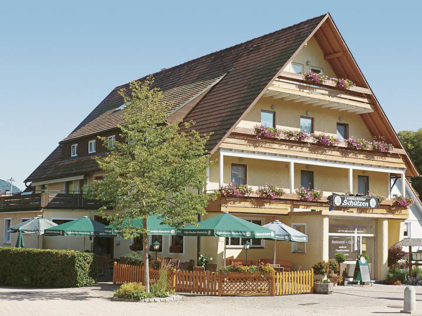 Hotel Zum Schützen Aussenansicht