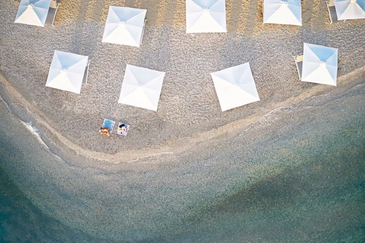 Nido, Mar-Bella Collection Pool