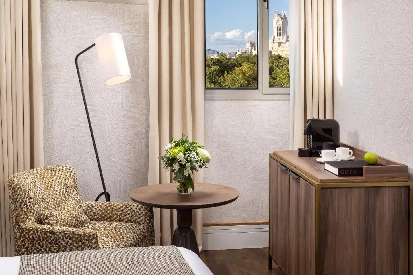 NH Collection Madrid Paseo del Prado Wohnbeispiel