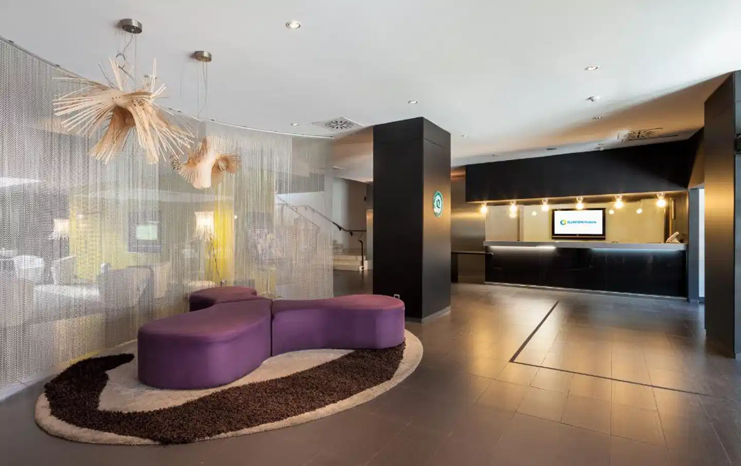 Hotel ILUNION Bel Art Lobby
