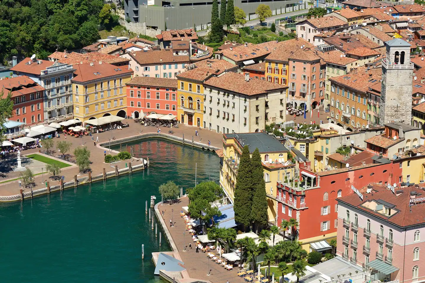 Europa Skypool & Panorama Aussenansicht