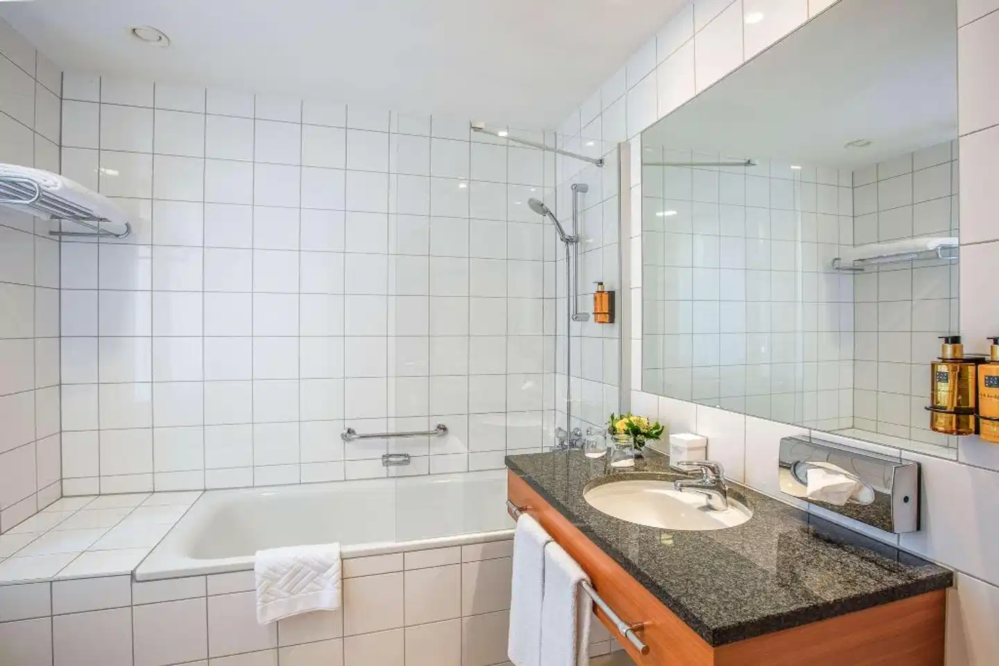 Quality Hotel Vienna Badezimmer