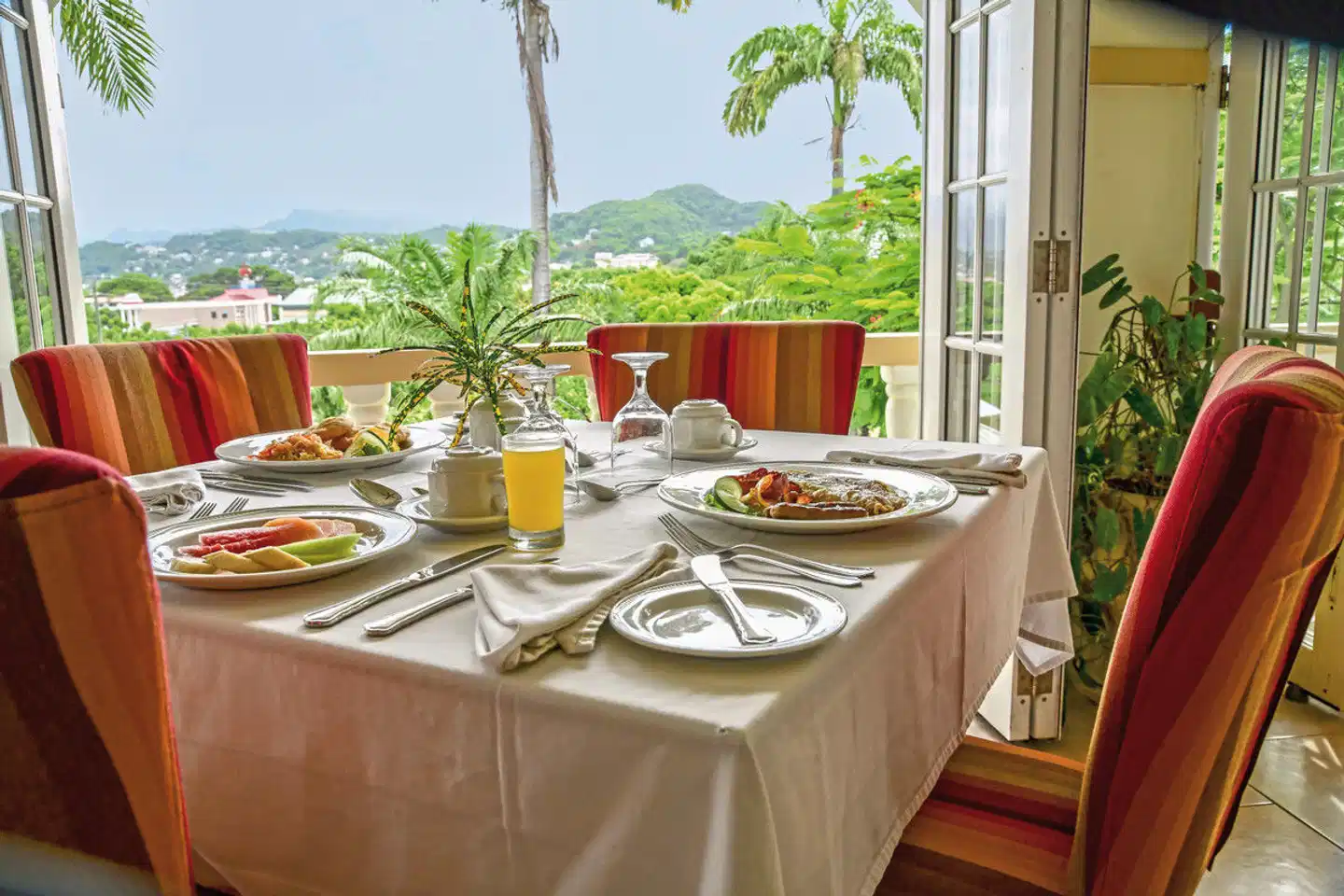 Blue Horizons Garden Resort Restaurant