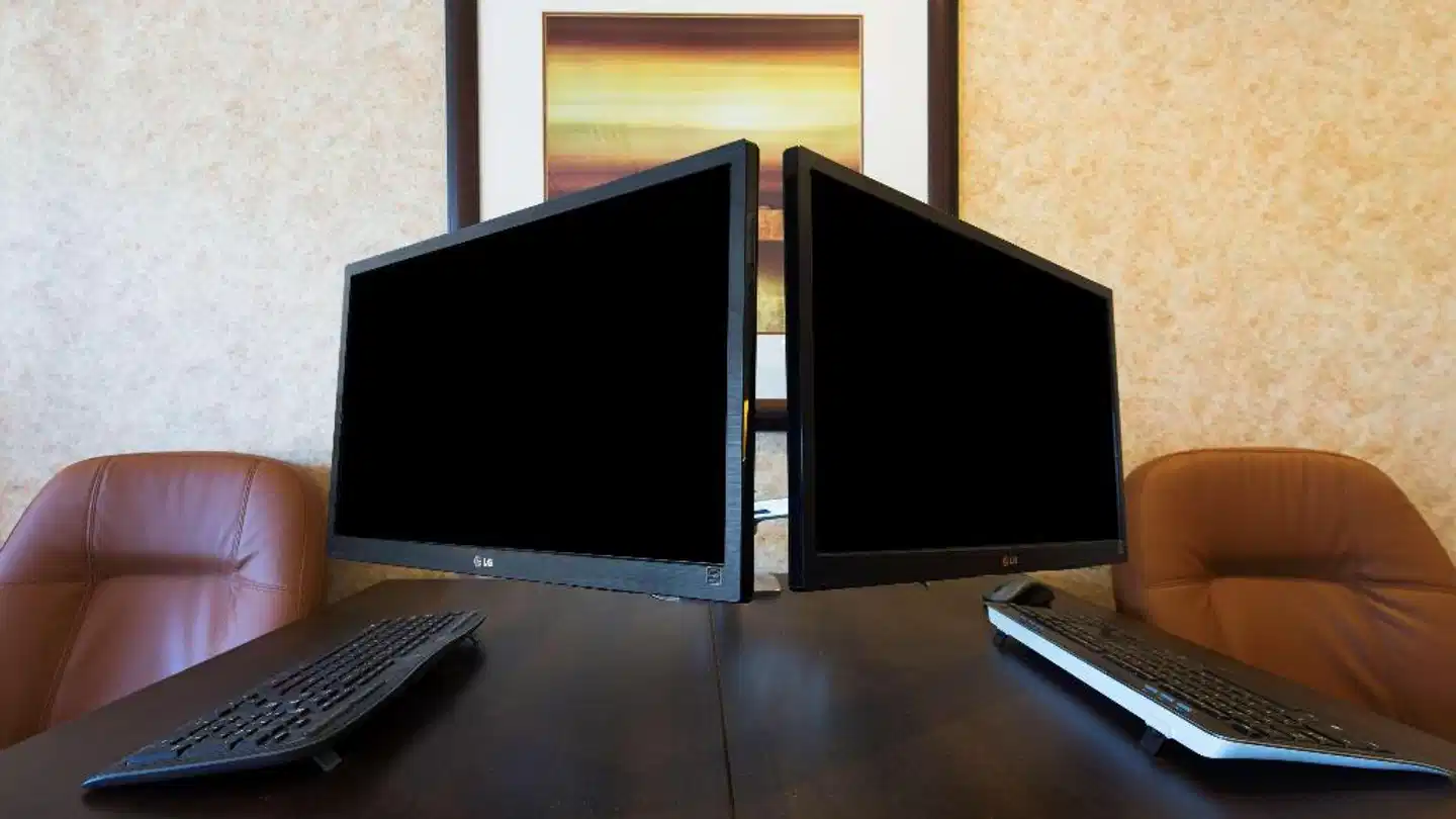 Best Western Plus Glengarry Lobby