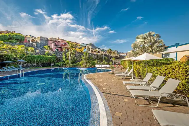 Hotel Luz Del Mar Pool