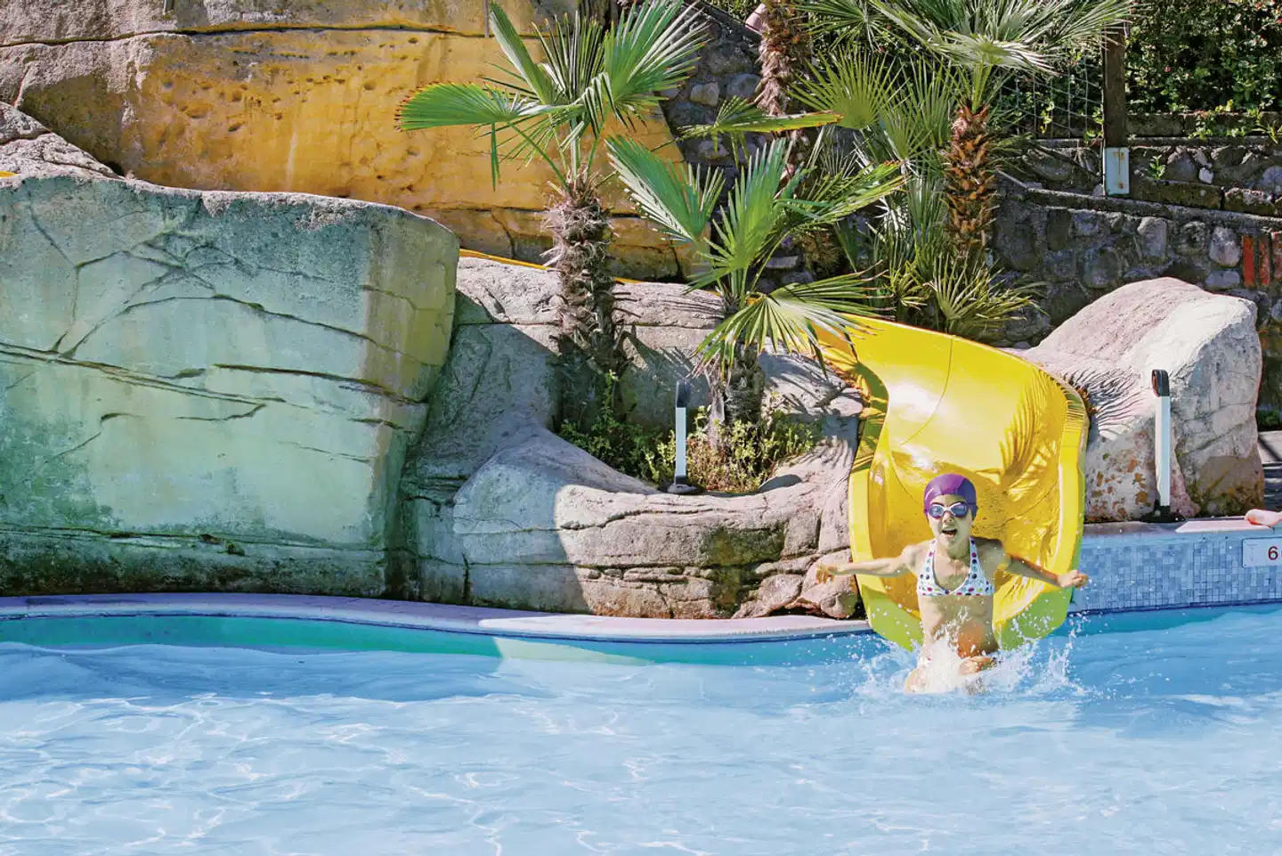 Villaggio Turistico Internazionale Eden (by Happy Camp) Hallenbad