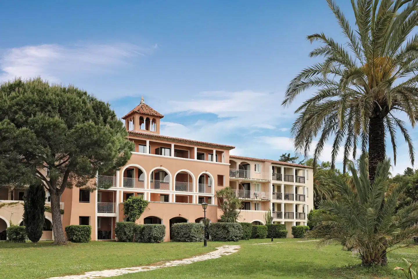 SOWELL HÔTELS St. Tropez Aussenansicht