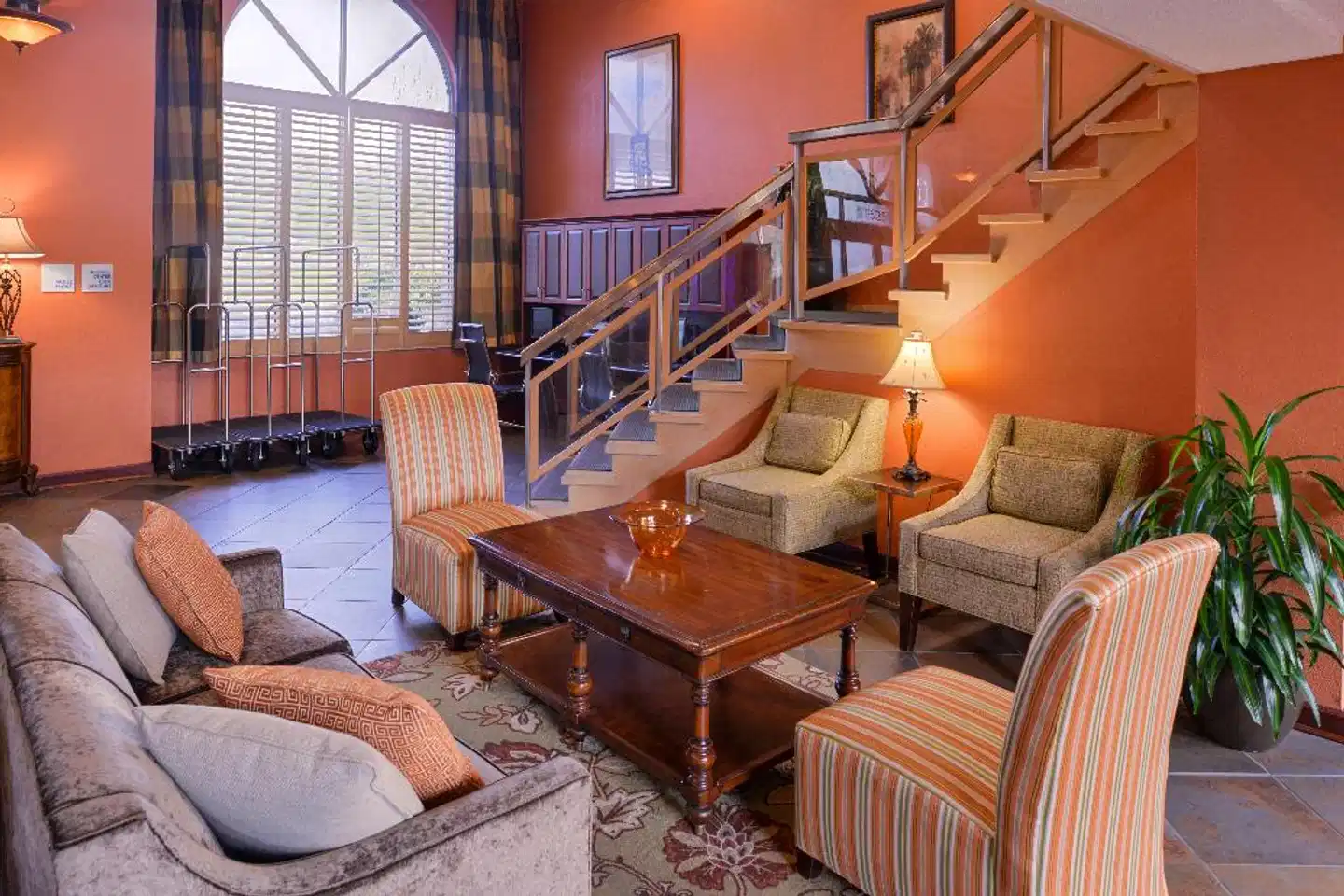 Holiday Inn Express Clearwater East - Icot Center Lobby