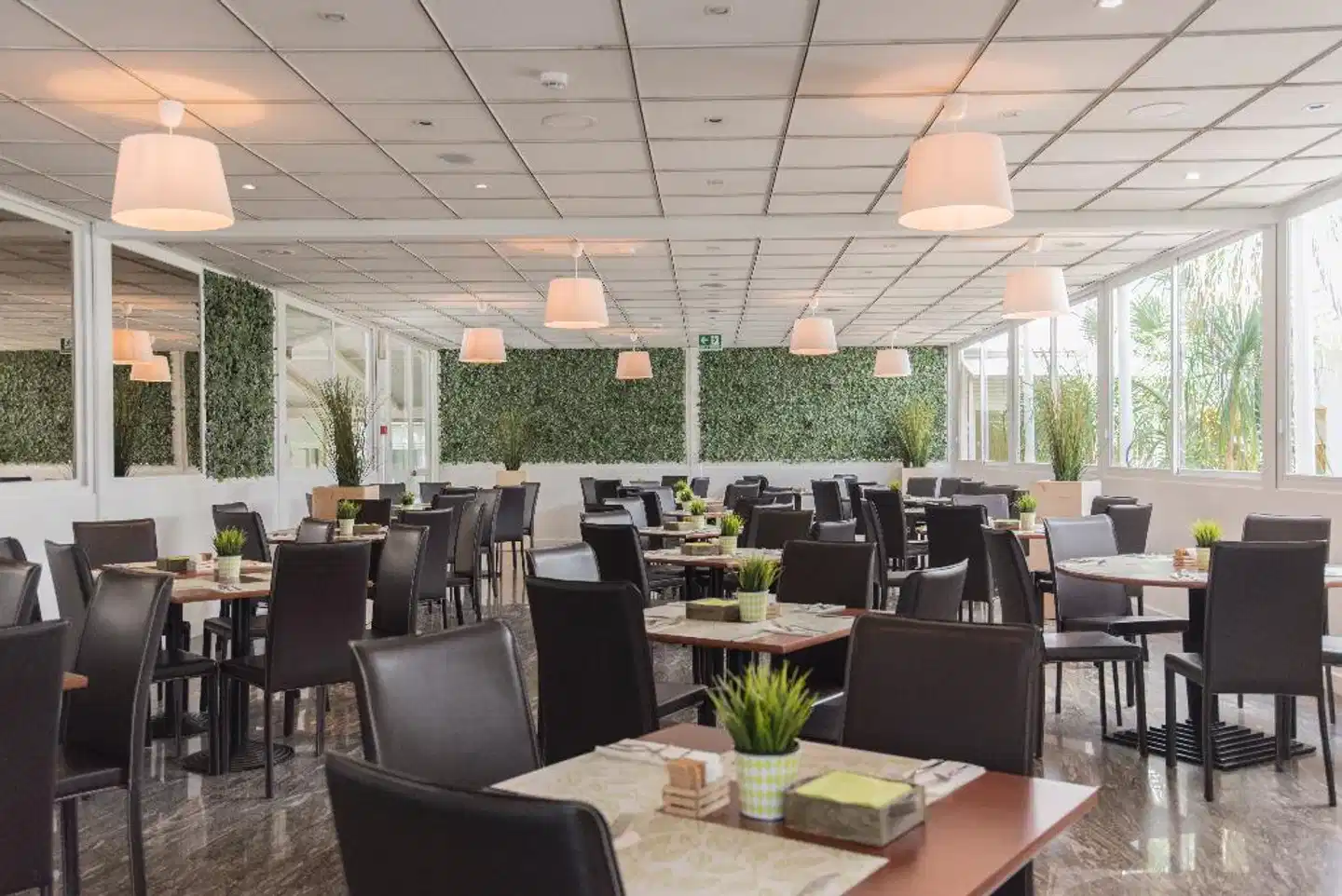 Riva Del Sole Restaurant