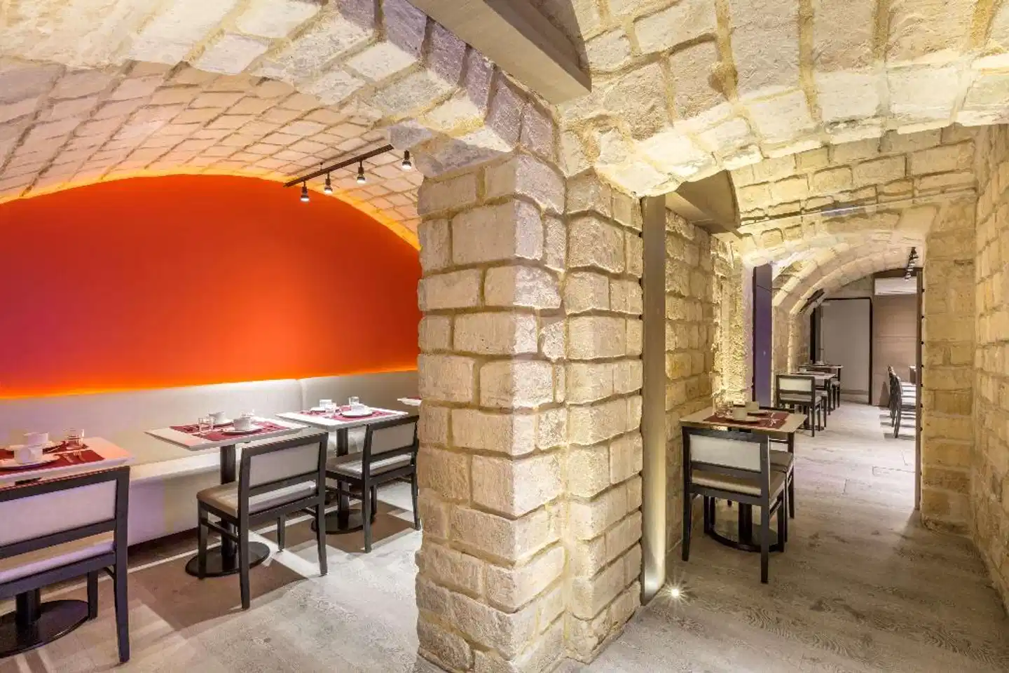 Sure Hotel by Best Western Paris Gare du Nord Lobby