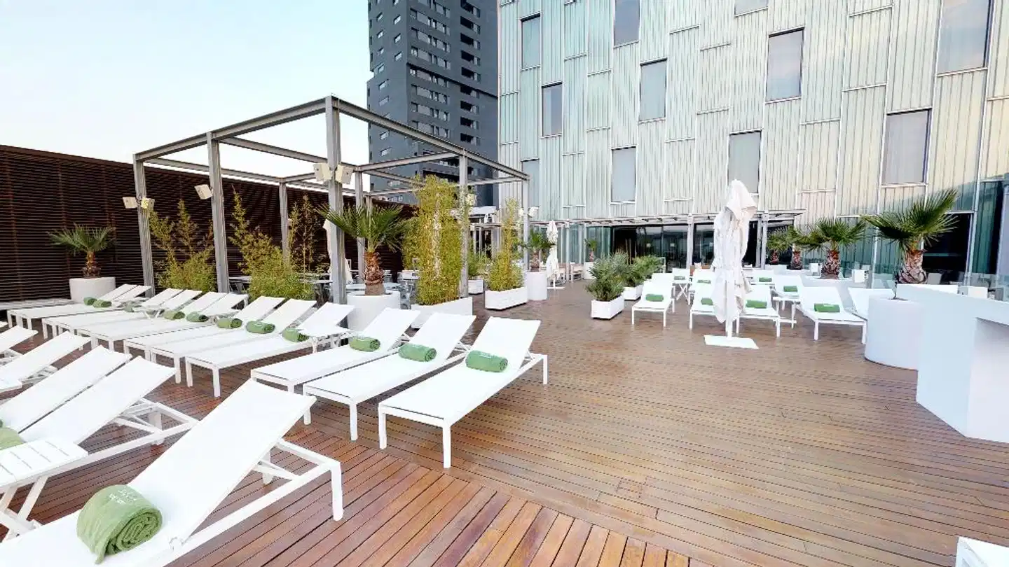 Meliá Barcelona Sky Terrasse