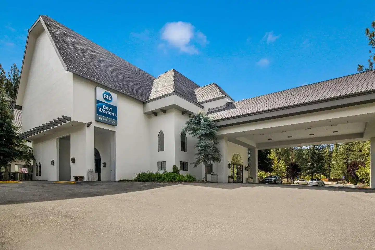 Chateau Big Bear Boutique Hotel, BW Signature Collection Aussenansicht