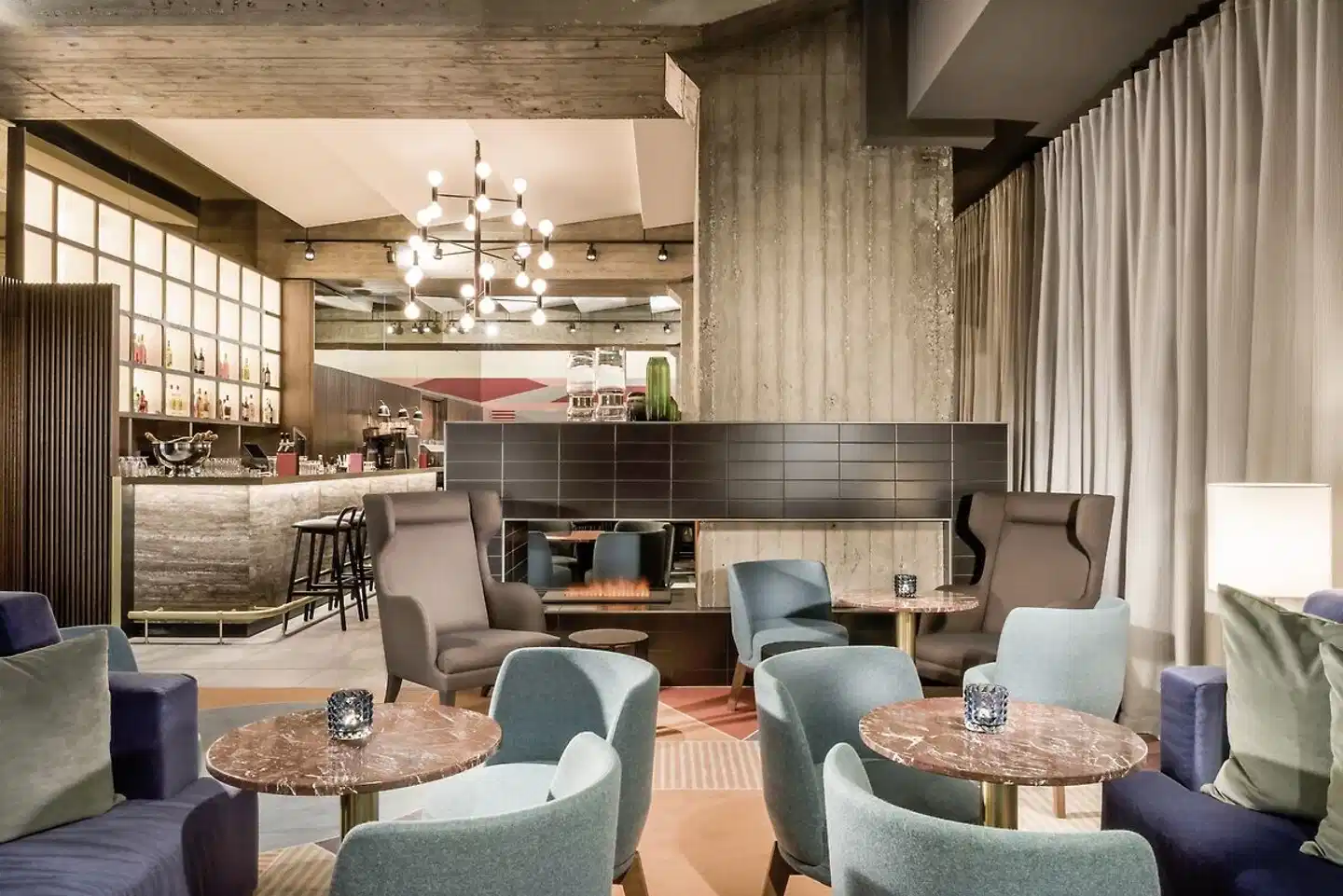 Adina Apartment Hotel Leipzig Bar