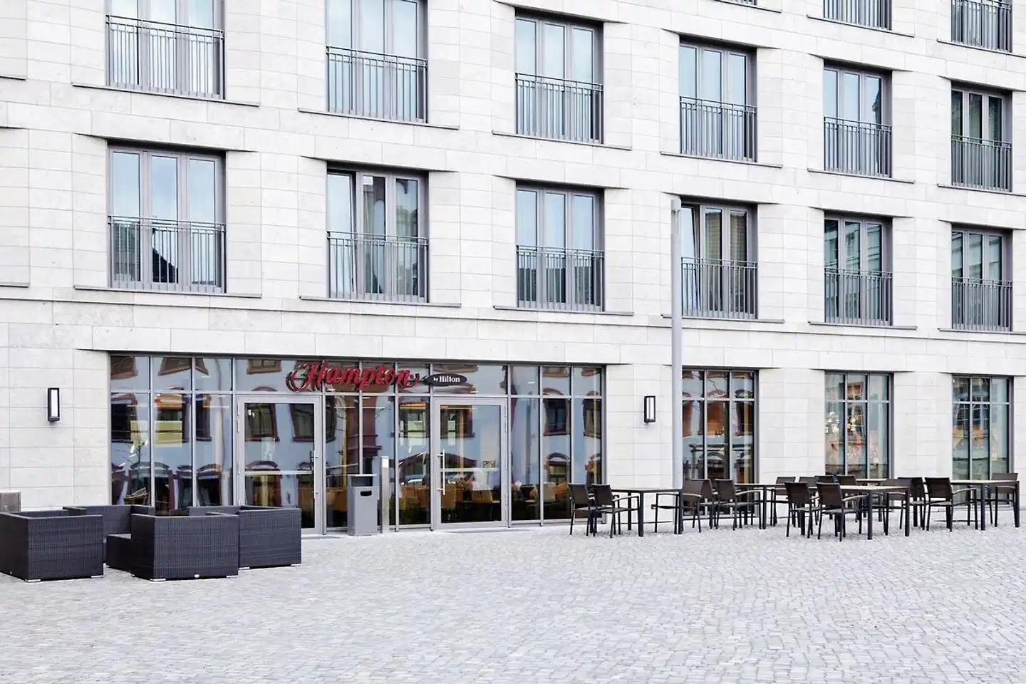 Hampton by Hilton Dortmund Phoenix See Aussenansicht