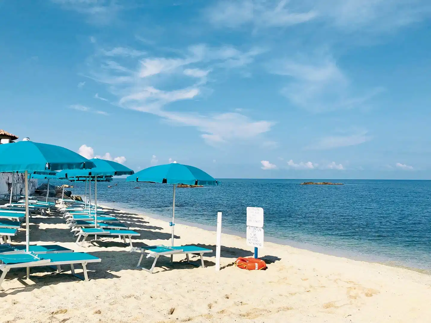 Villaggio Torre Ruffa Strand