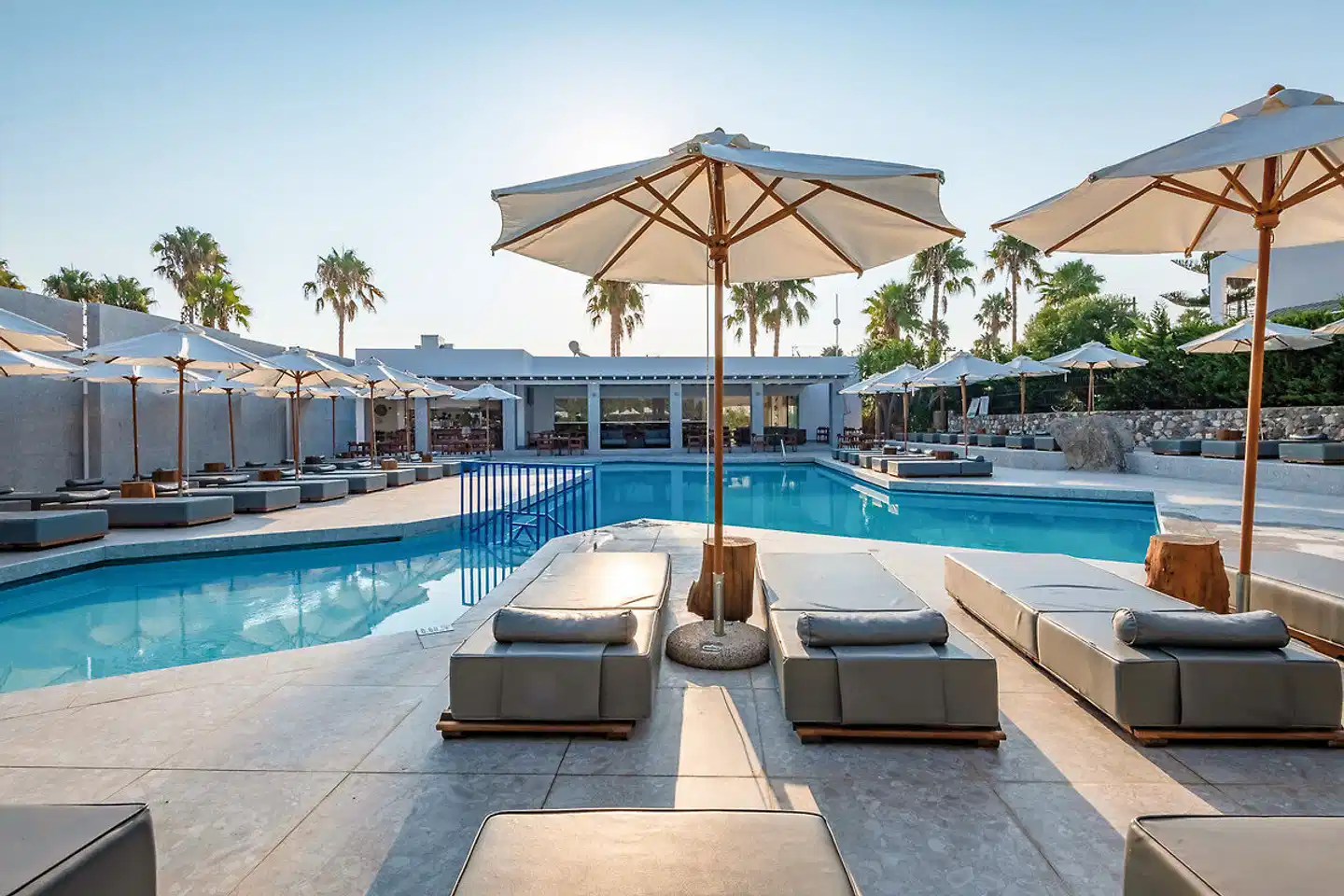 Diamond Boutique Pool