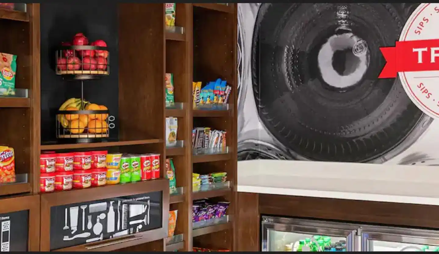 Hampton Inn by Hilton North Hollywood Sport und Entertainment