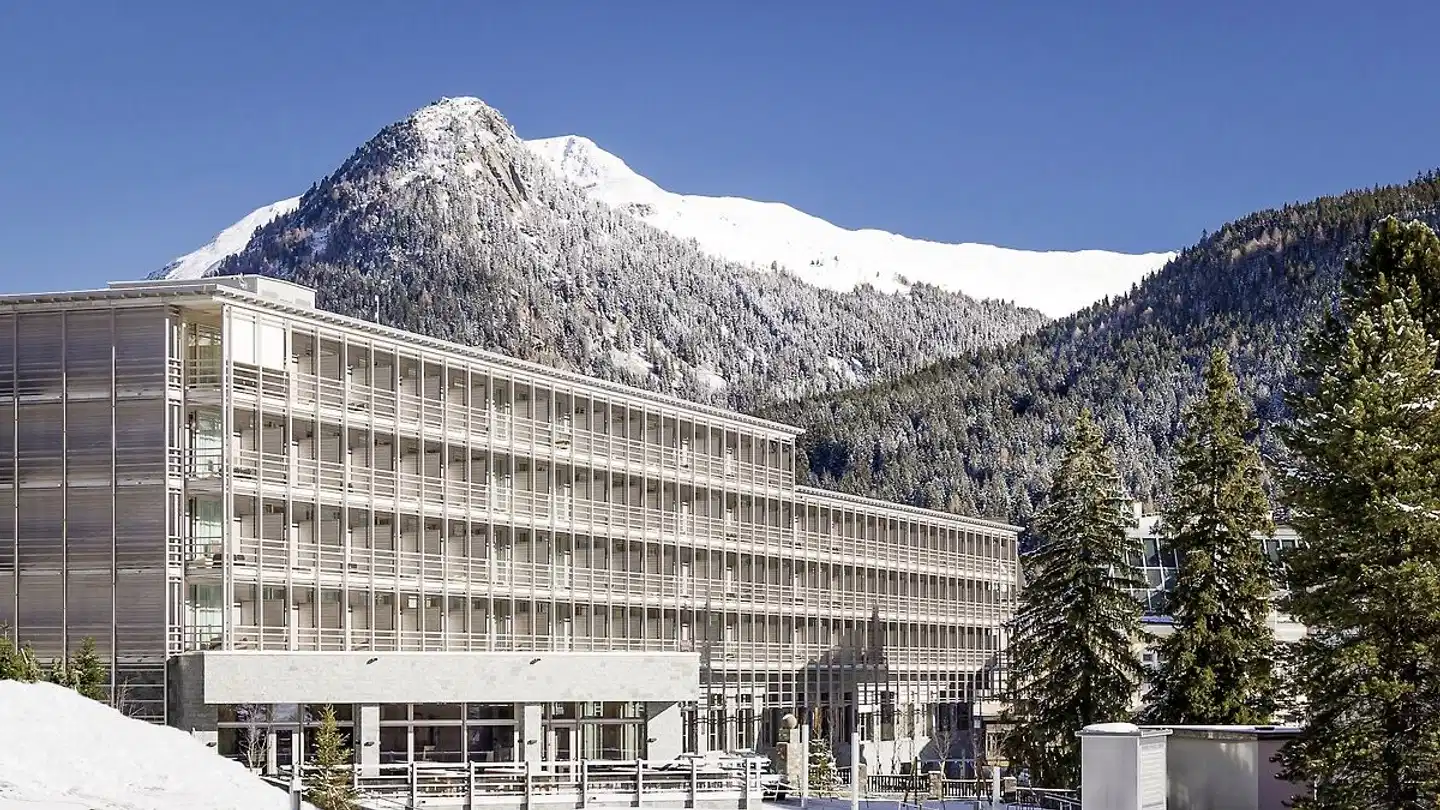 AMERON Davos Swiss Mountain Resort Aussenansicht
