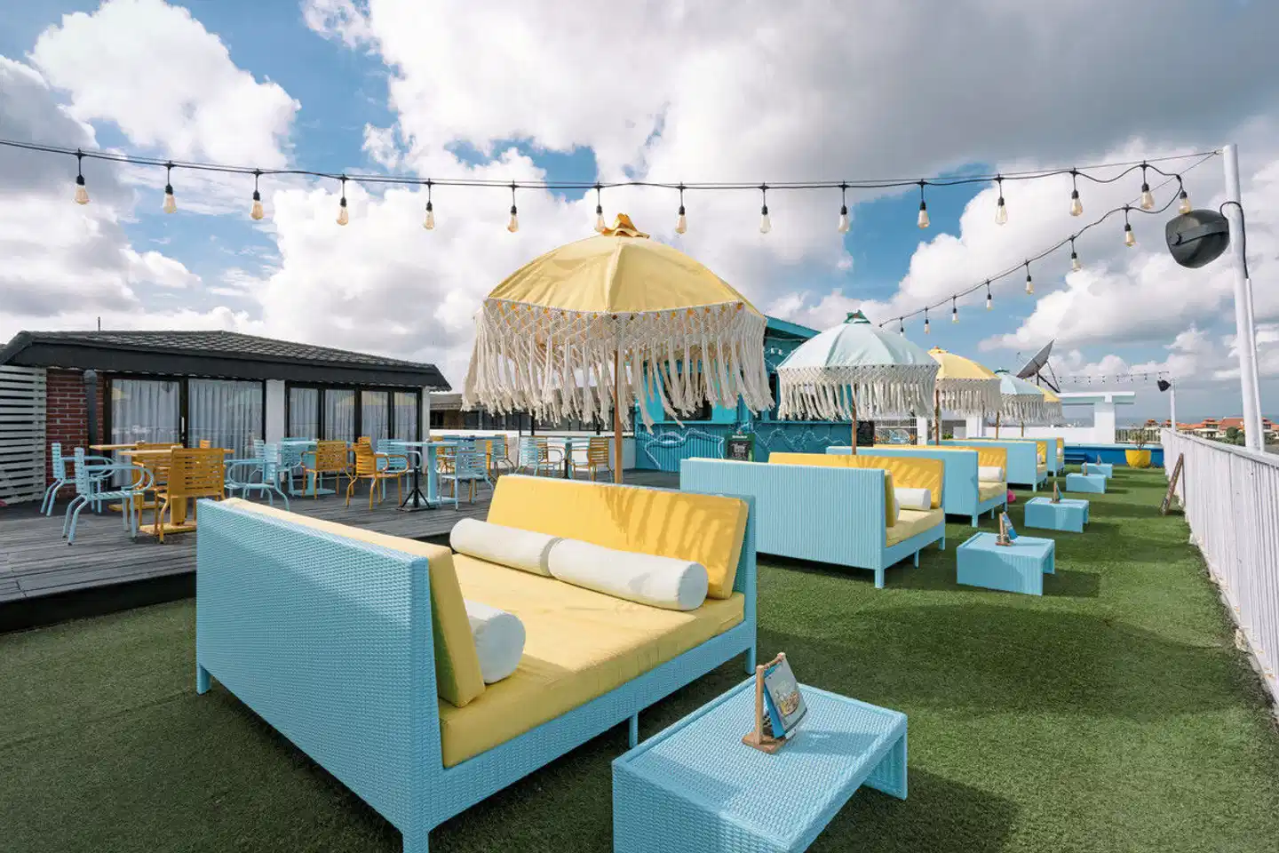 Viva Dash Hotel Seminyak Lobby