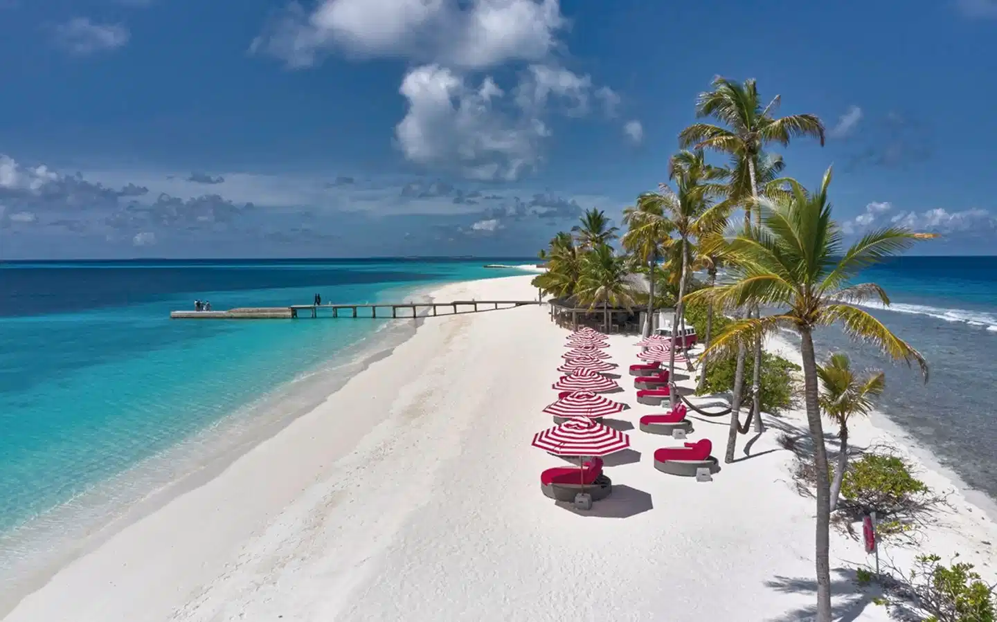 Finolhu, a Seaside Collection Resort Strand