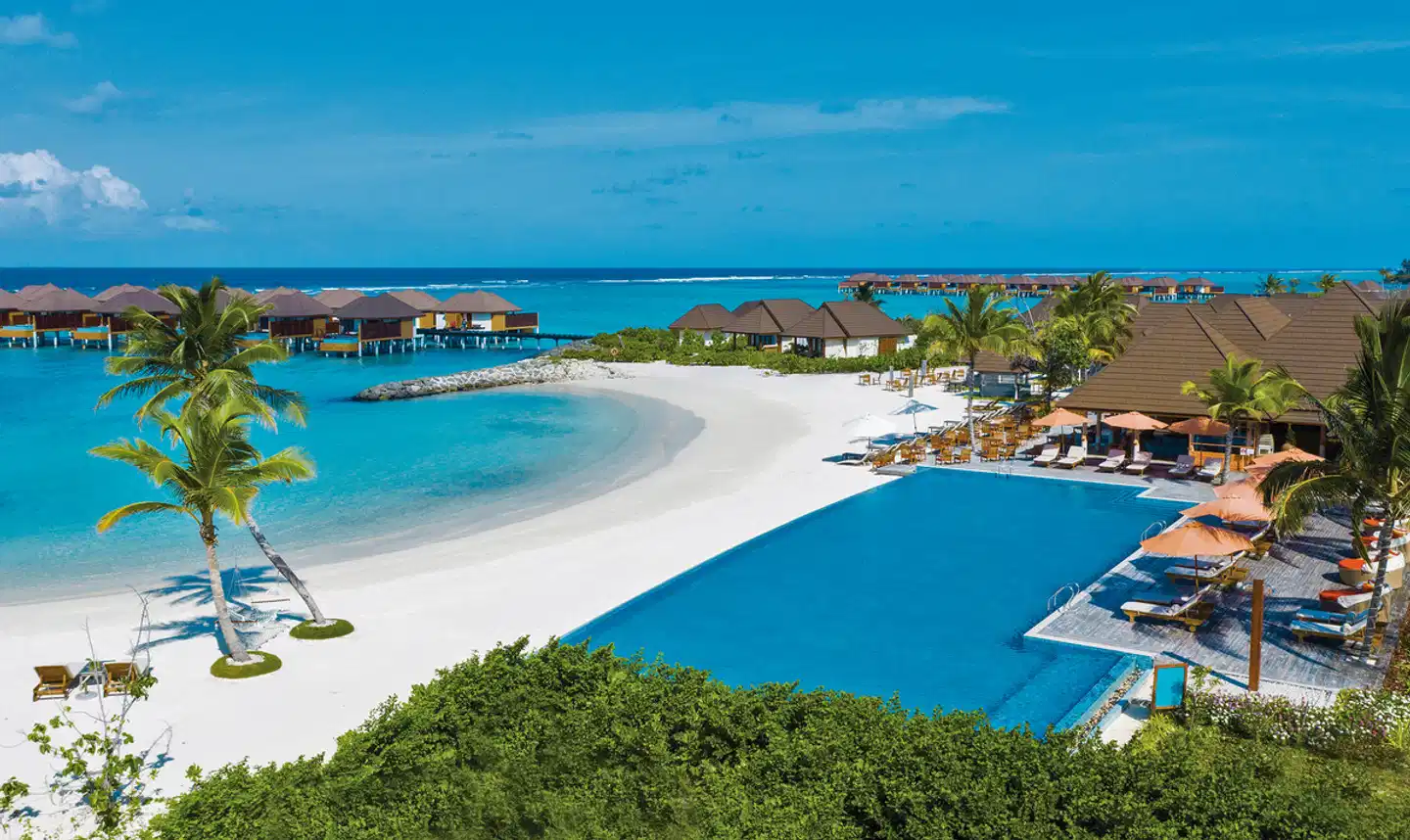 VARU by Atmosphere Pool