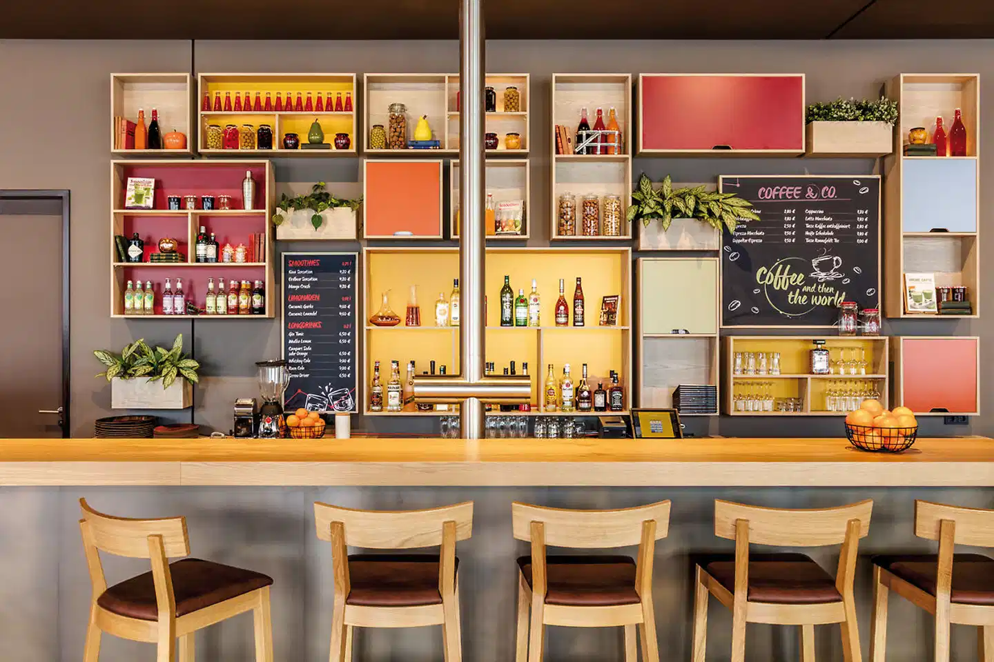 IntercityHotel Hamburg Barmbek Bar