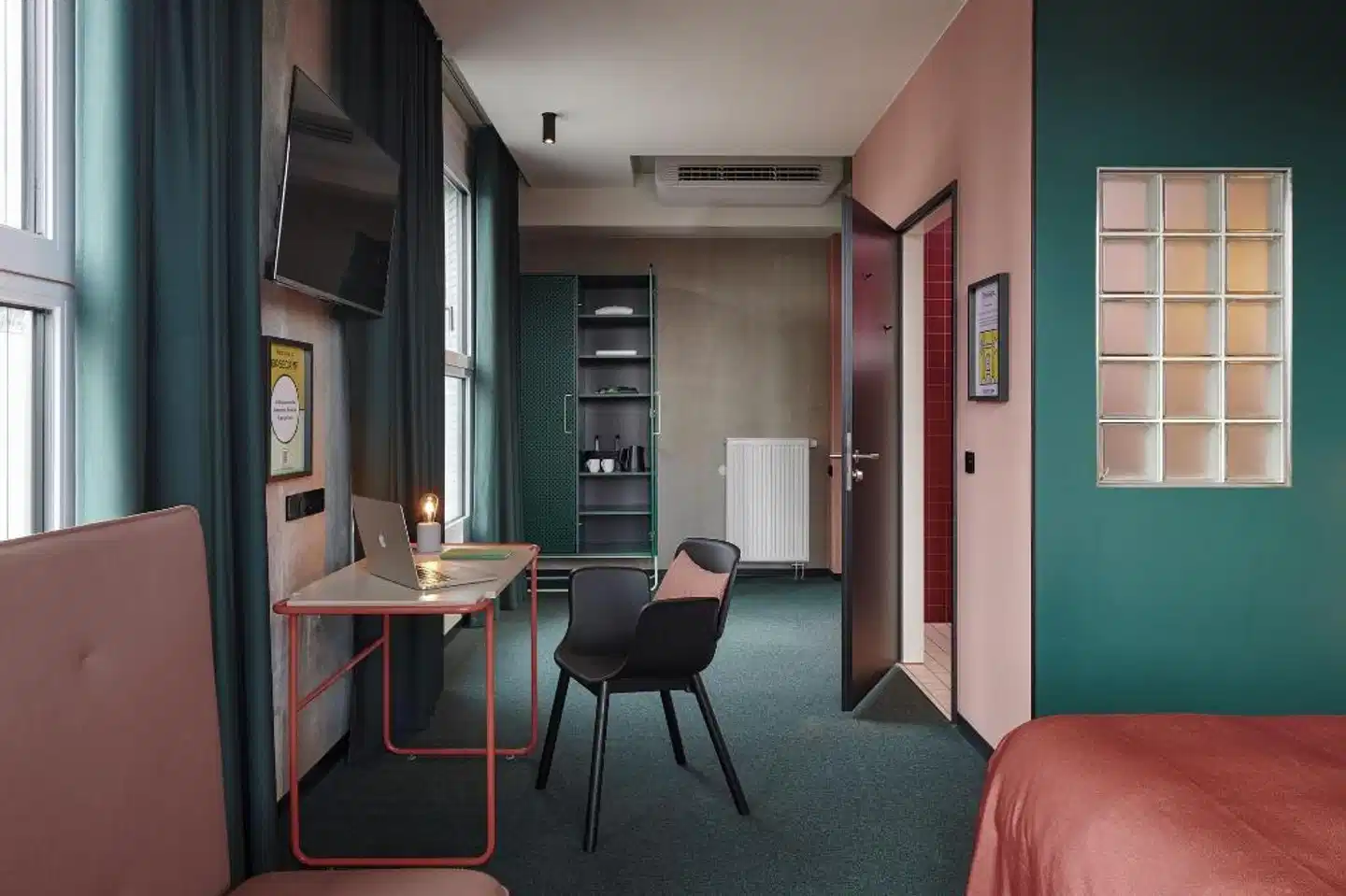 Basecamp Hotel Dortmund Lobby