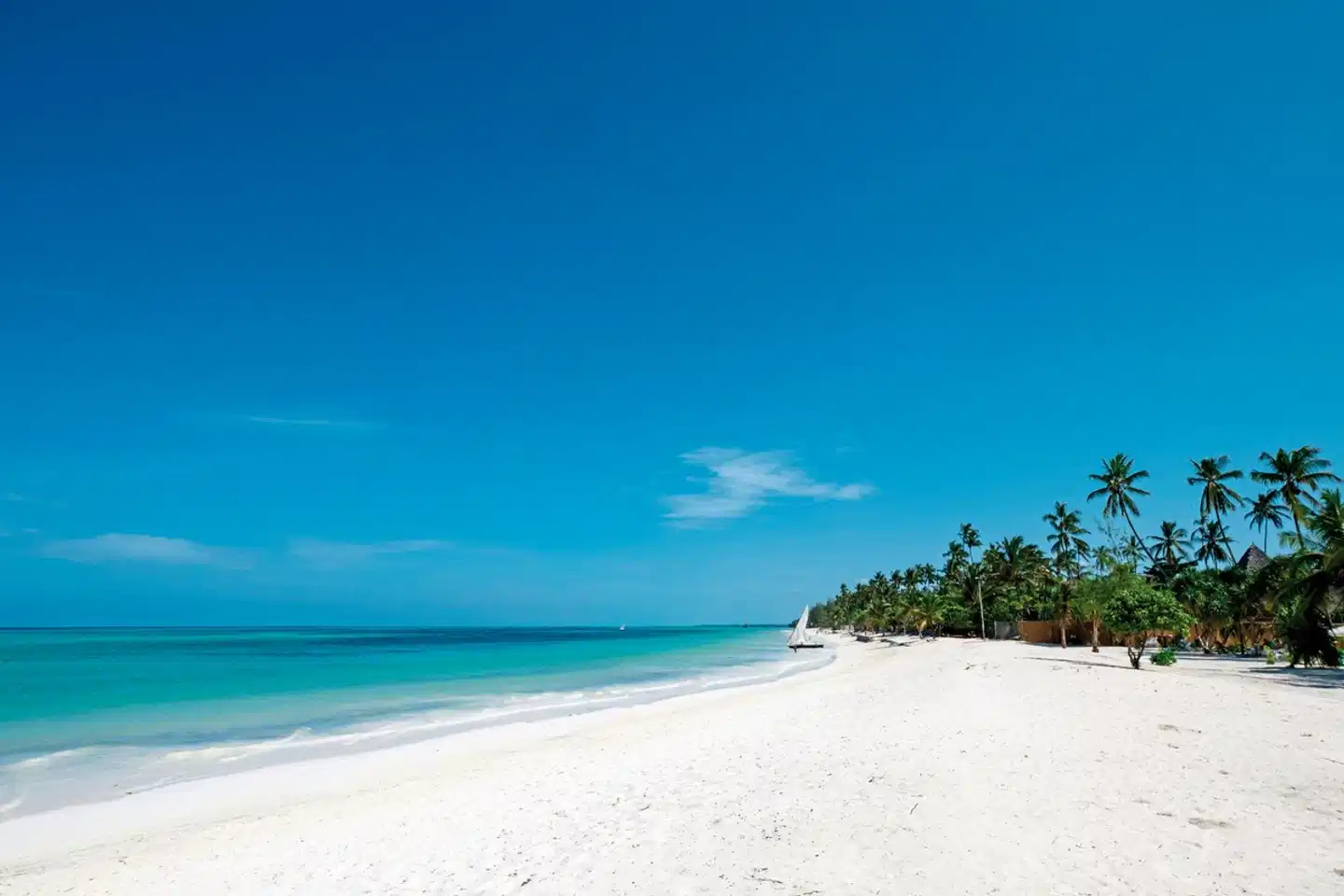 LUX* Marijani Strand