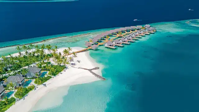 ananea Madivaru Maldives Pool