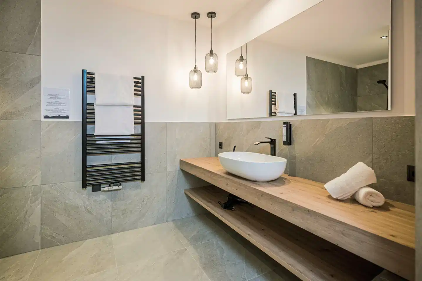 Montanaris Alpine ~ Active ~ Relax Badezimmer