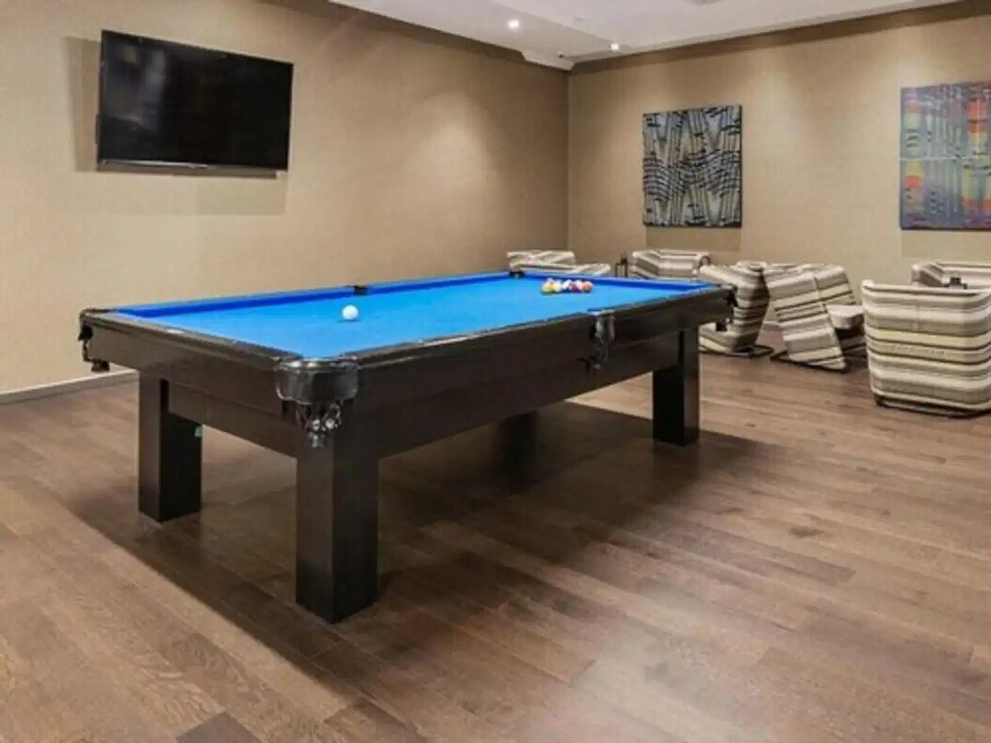 reStays Ottawa Wellness