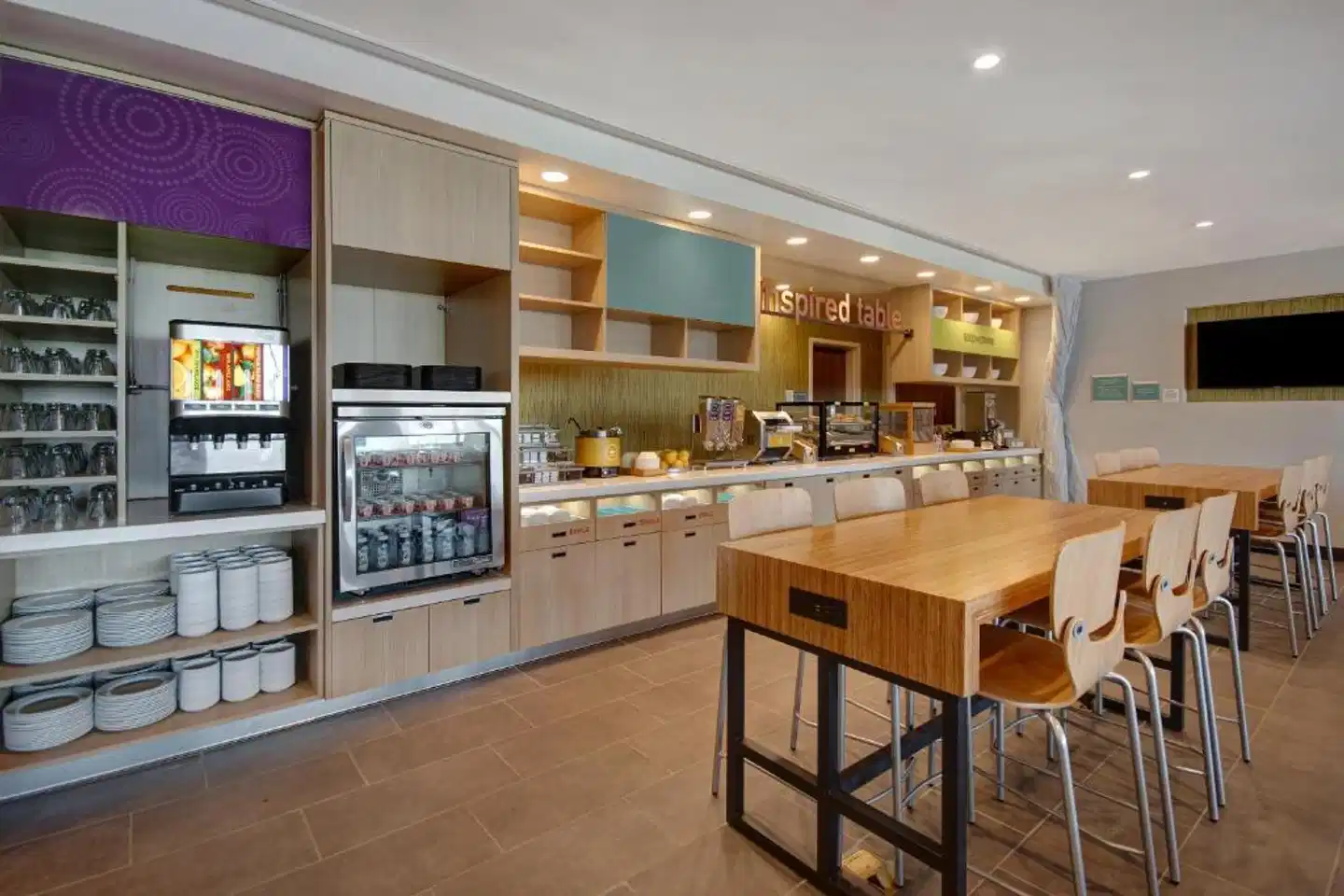 Home2 Suites by Hilton Garden Grove Bar