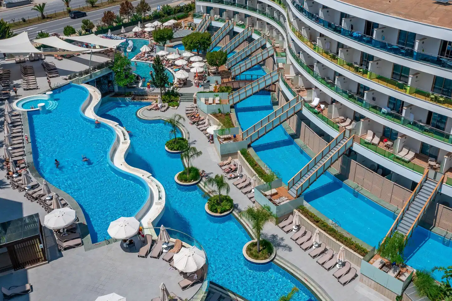 Long Beach Alanya Pool