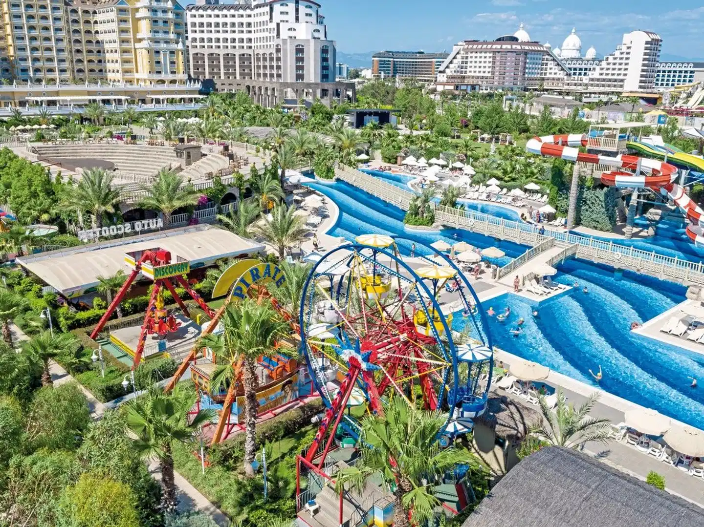 Royal Holiday Palace Modellaufnahme