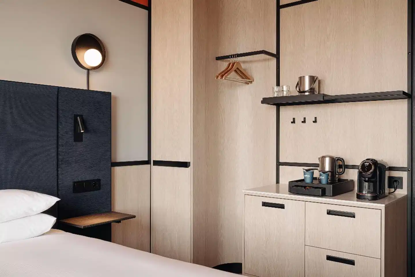 DoubleTree by Hilton Amsterdam Centraal Station Badezimmer