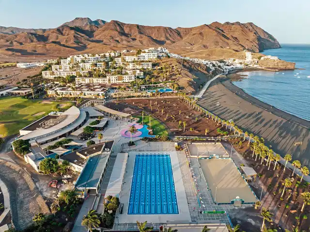 Playitas Hotel Aussenansicht