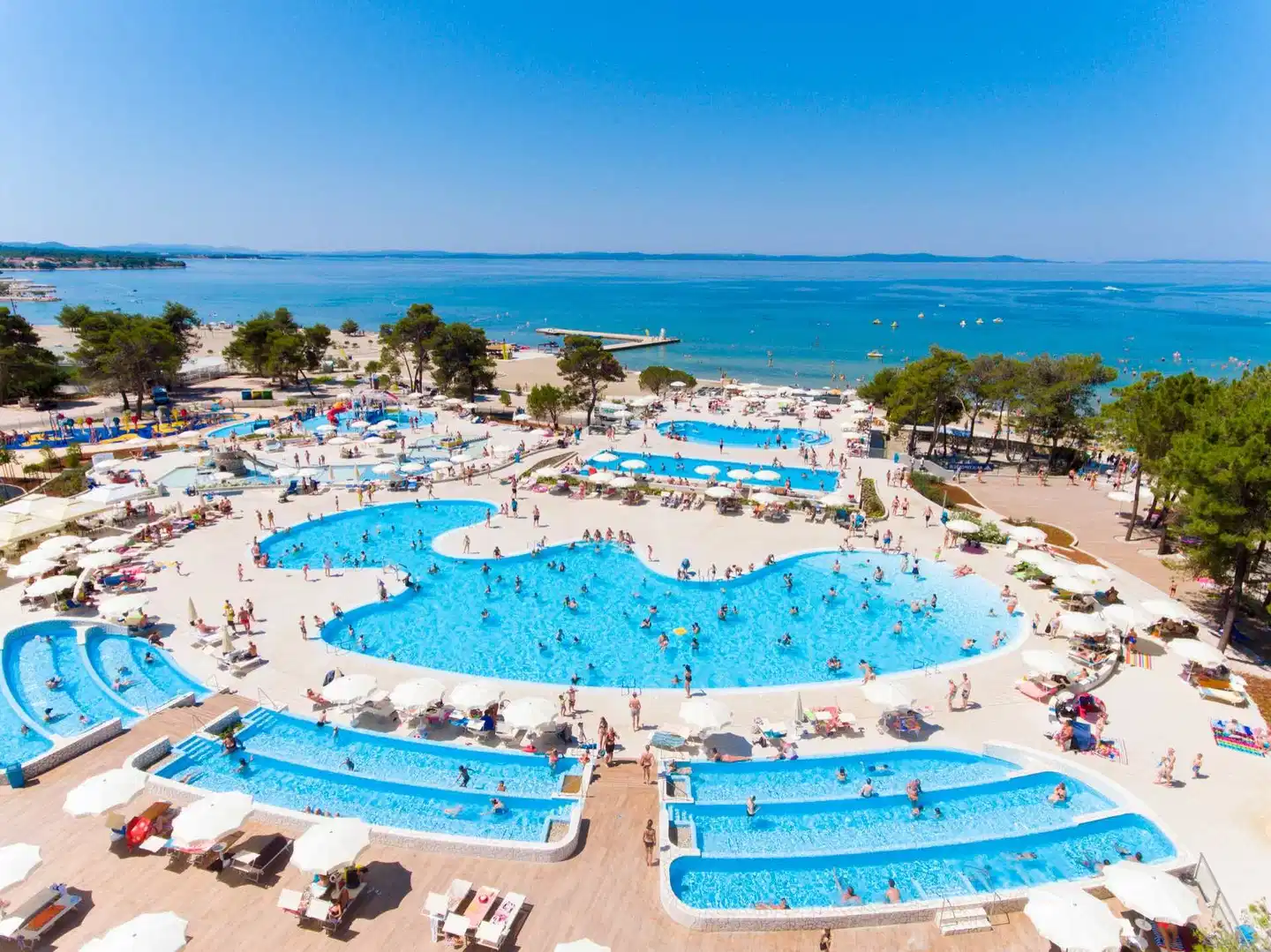 Zaton Holiday Resort Mobilheime Pool