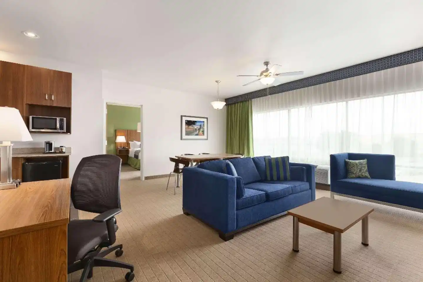 Wyndham Garden San Antonio Riverwalk/Museum Reach Lobby