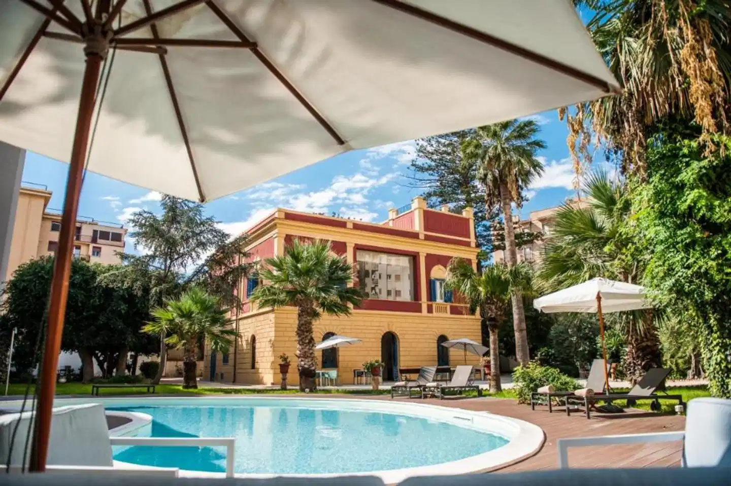 Giardini Mon Plaisir Pool